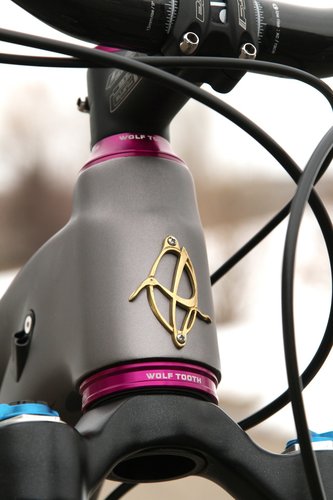 ウルフトゥースヘッドセット下ワン｜Wolf Tooth｜Alternative Bicycles
