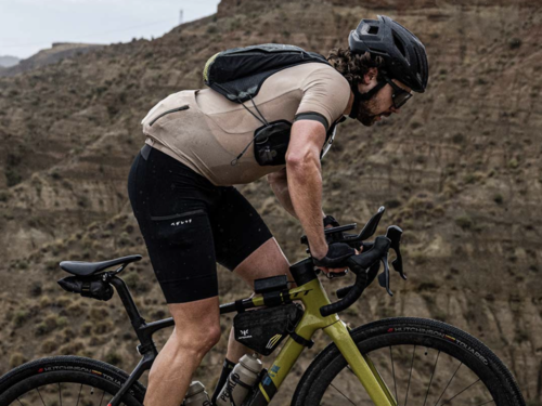 レーシングシリーズ・フレームバッグ（1L)｜APIDURA｜Alternative