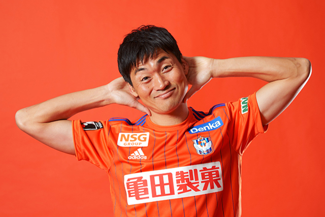 皆さんにハッピーを！ 2022シーズンも亀田製菓×アルビレックス新潟