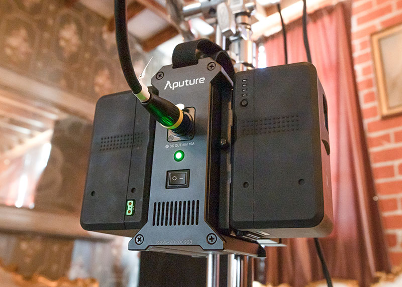 撮影機材の販売、レンタルのアガイ - amaran 200x S