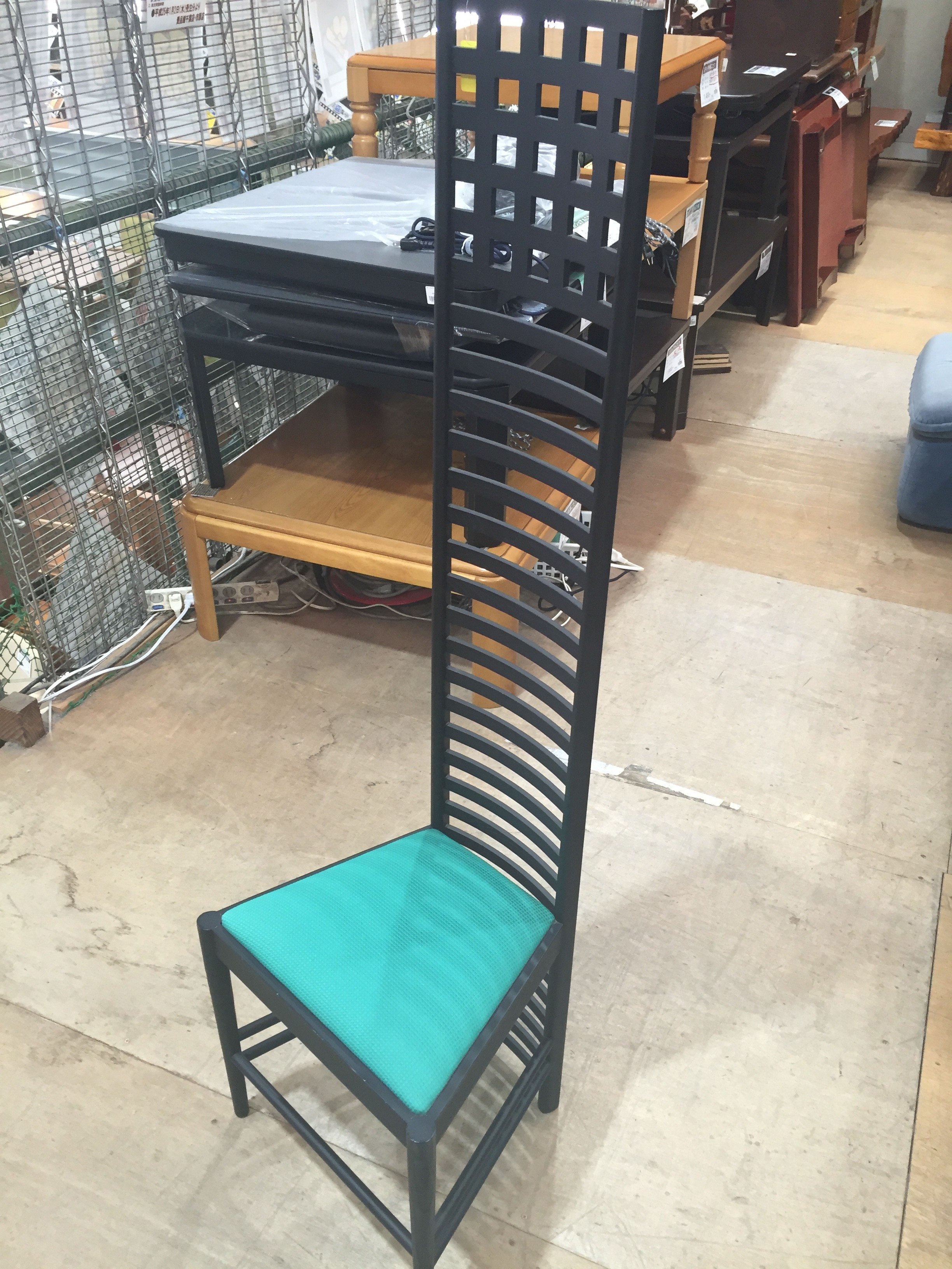 ヒルハウスチェア ラダーバックチェア 入荷！リサイクル/リユース千葉