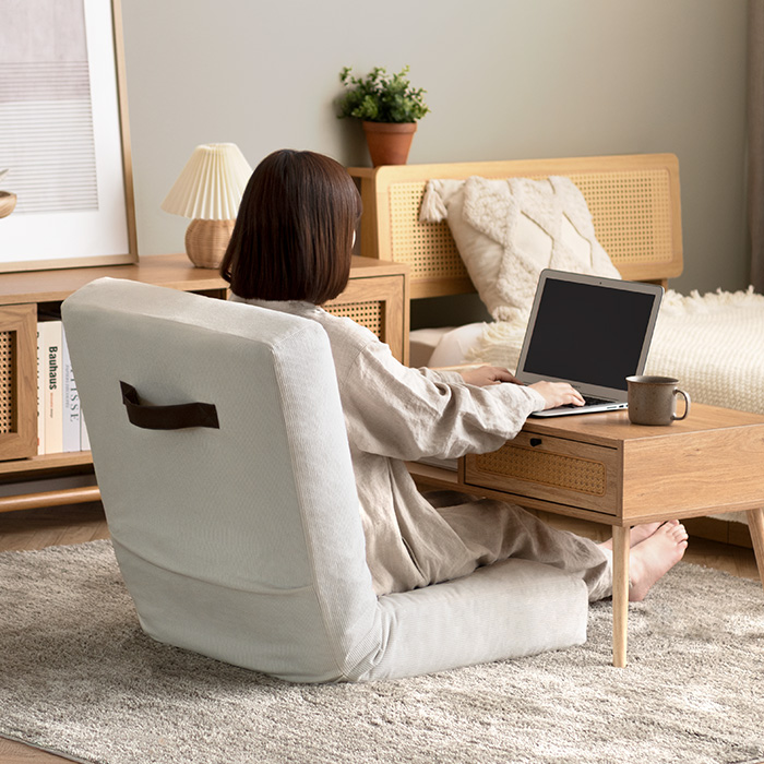 カバーリング座椅子 UNE CHAIR(ウネチェア) | 家具・インテリア通販