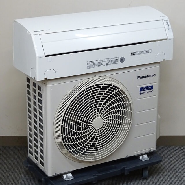 Panasonic ルームエアコン クーラー 10畳用 2020年 d4782 Panasonic