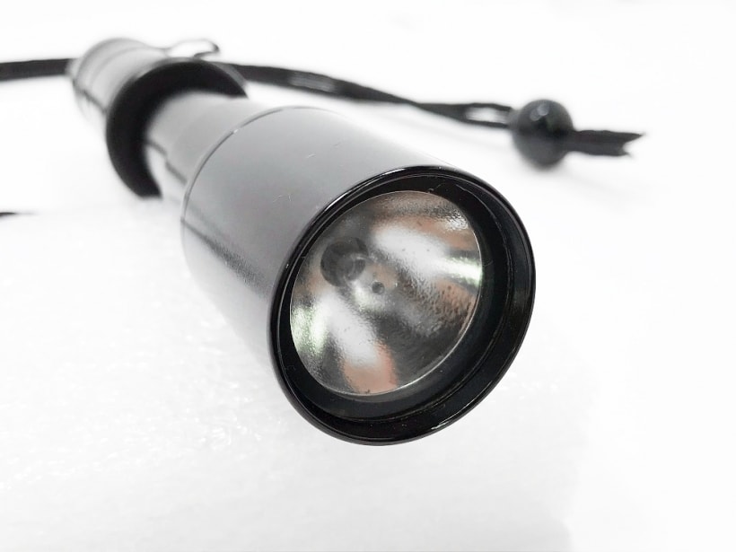 SUREFIRE] 9Z コンバットライト キセノン ランヤード付 (中古)の販売