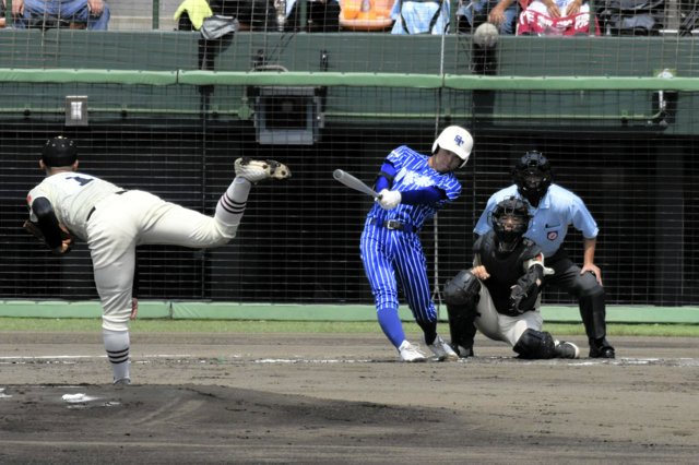 青藍泰斗が35年ぶりの夏の甲子園へ 栃木大会決勝で作新学院を破る