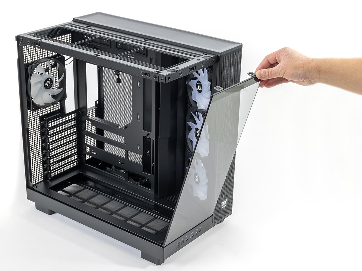 自作PCの作り方【手順その3】各パーツをPCケースに取り付け、ケーブル