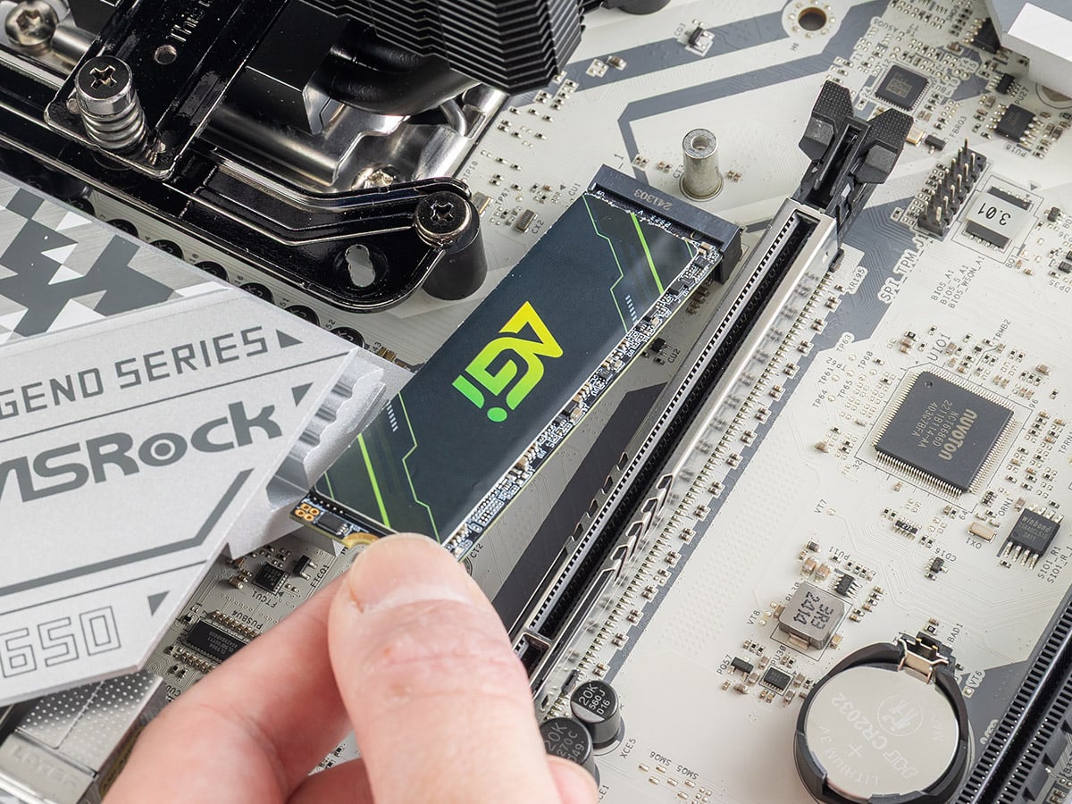 初心者必見！自作PCパーツの選び方【SSD・HDD編】 | 株式会社アスク