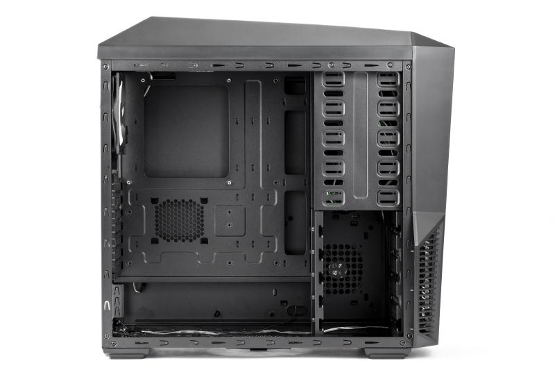 高い冷却能力と手ごろな価格が魅力のミドルタワーケース「Z11PLUS