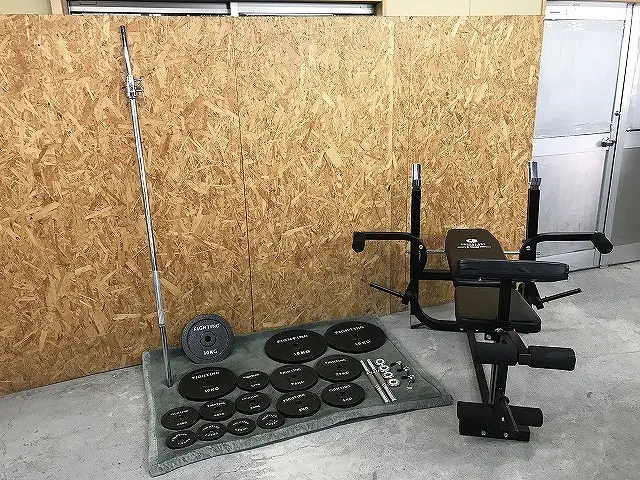 東京都 世田谷区にて ファイティングロード トレーニングベンチ