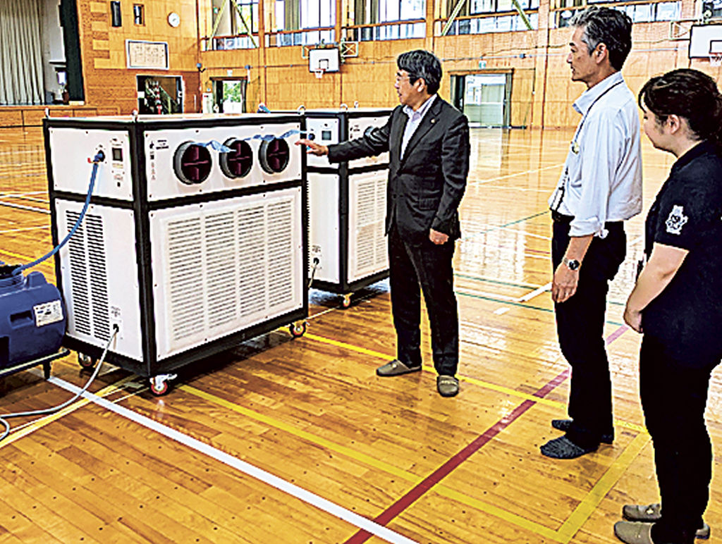 避難所整備で移動式エアコン 伊豆の国市内の各小中学校に導入｜静岡
