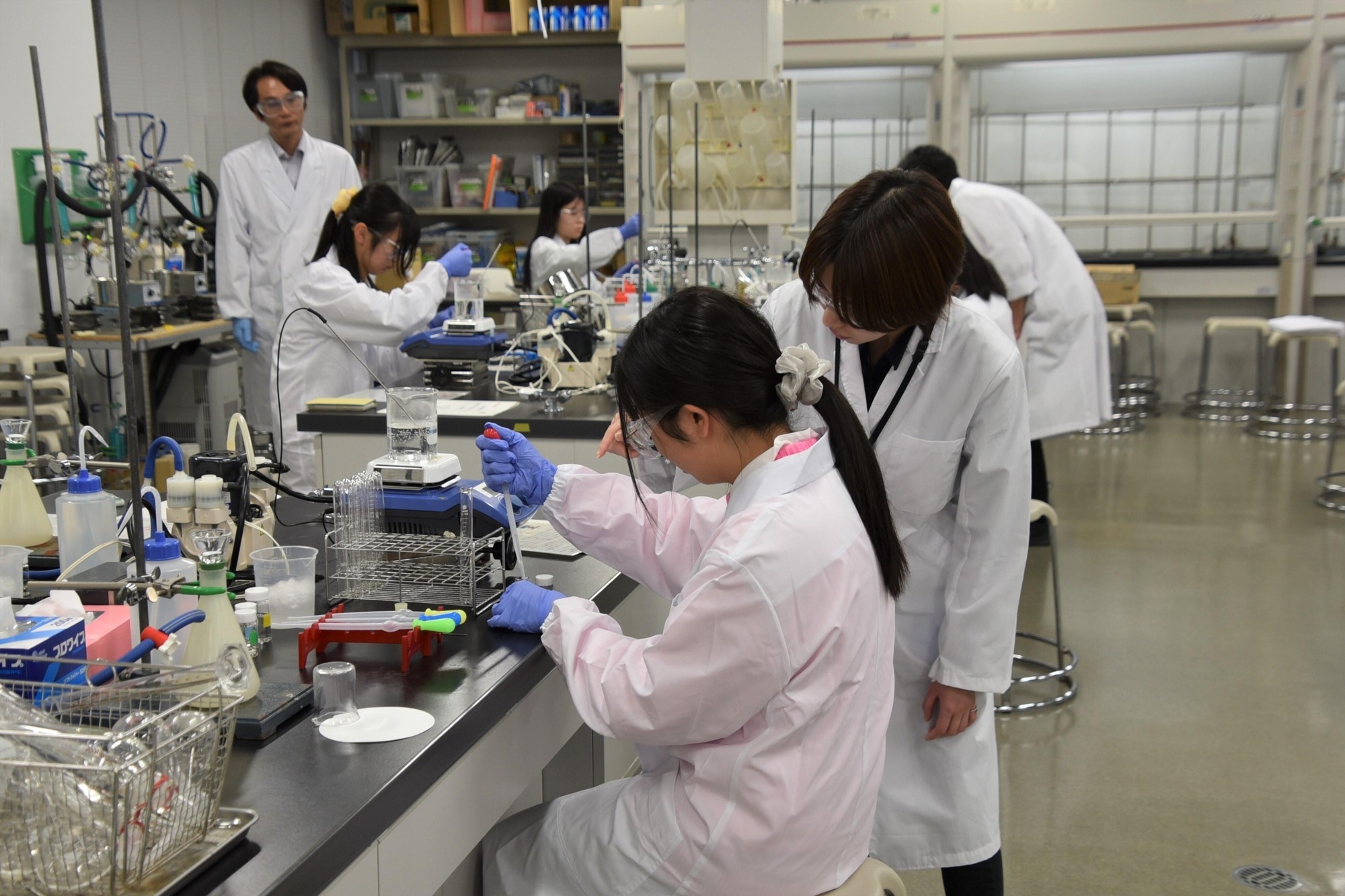 名城大学】2026年4月、新設「化学・物質学科」体験実験講習会を開催