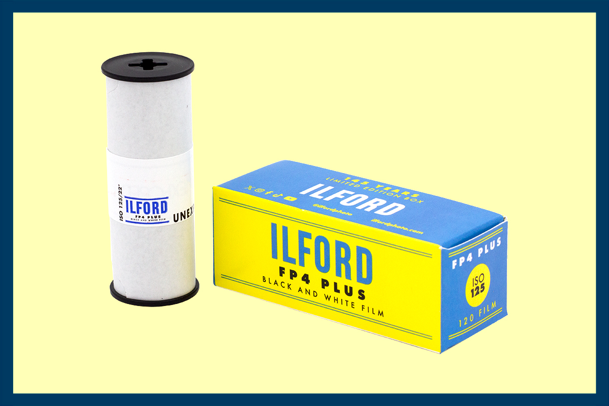 ILFORD(イルフォード)創業145周年を記念して限定生産された レトロな