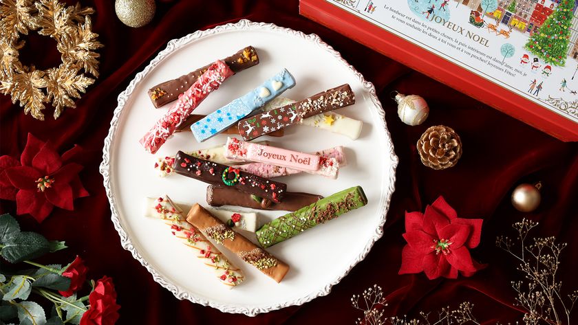 クリスマス限定！CAFE OHZANの人気ラスク2種が 特別パッケージで登場