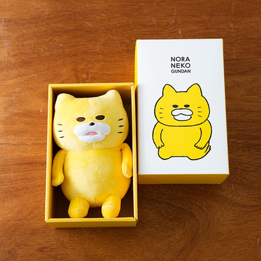 累計100万部突破の大人気絵本 「ノラネコぐんだん」のぬいぐるみが