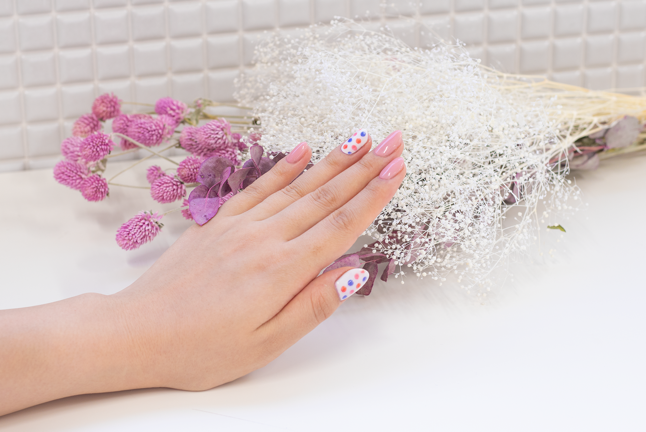 6月に発売したネイルアートプリンター「CureNel」が販売好調！ 人気