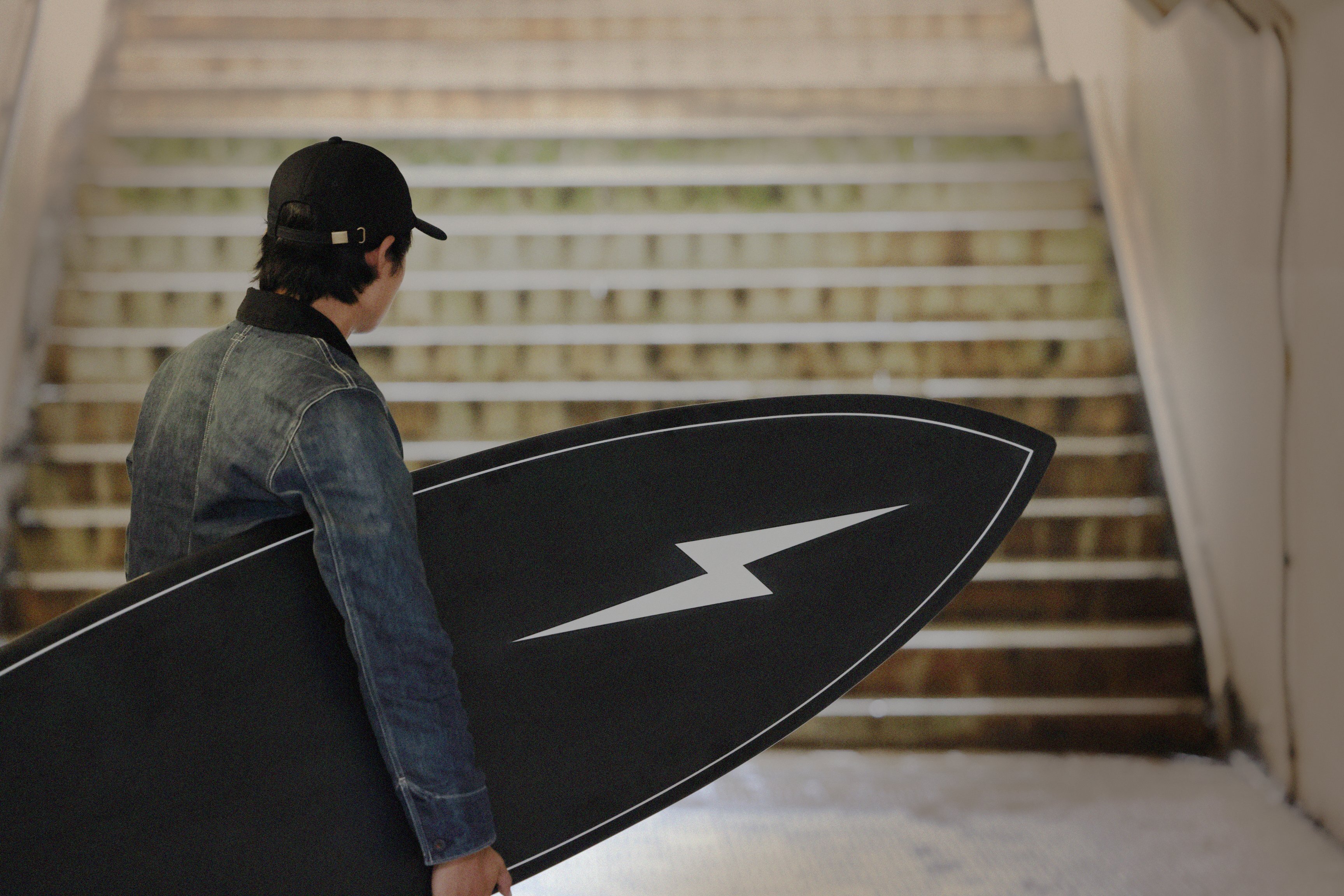 ハワイ発サーフブランド「LIGHTNING BOLT」の Muuseo Factory限定