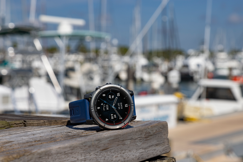 Garmin ファッション性と機能性を両立したGPSゴルフウォッチ