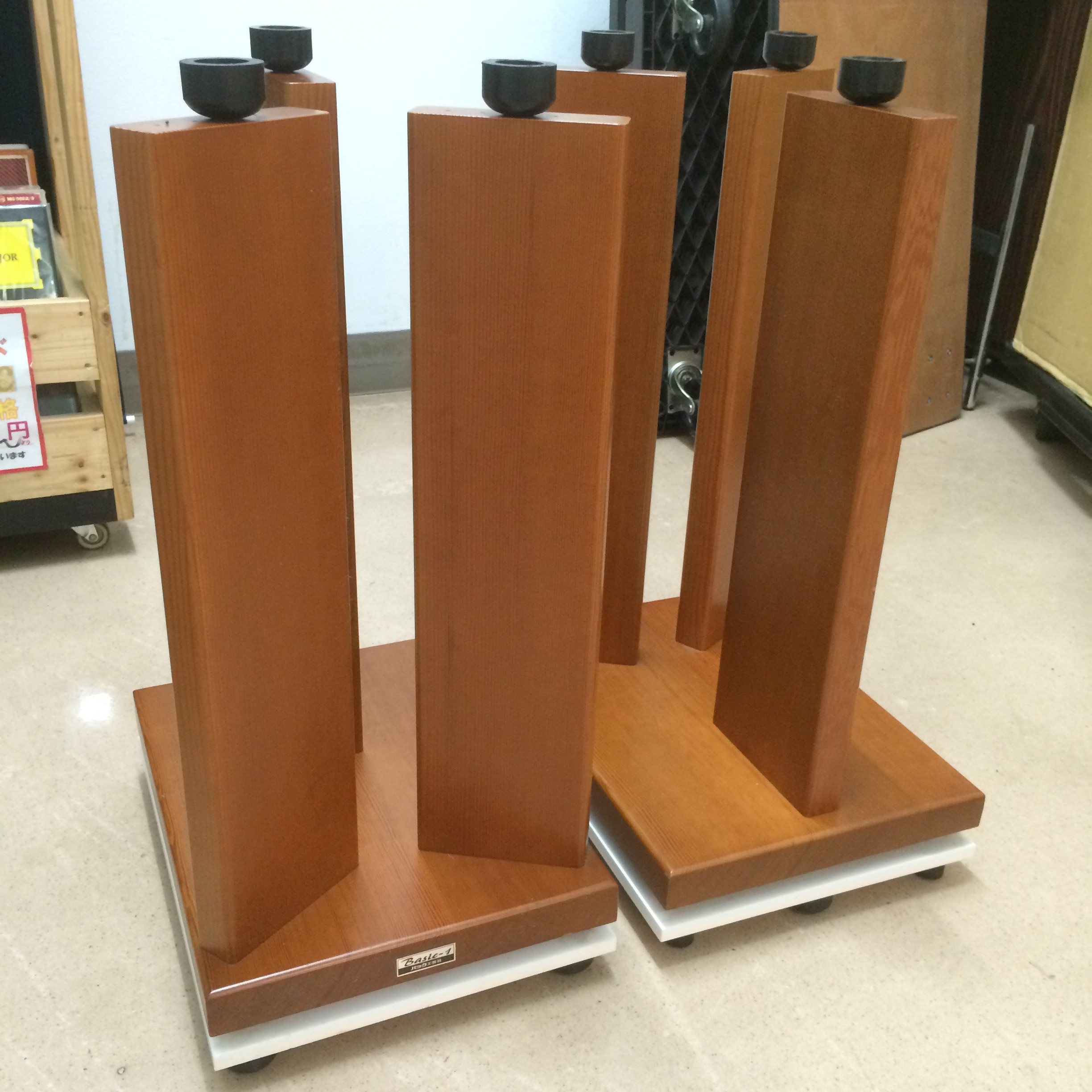 展示品バック工芸社 スピーカースタンド Basic-1＆Basic-05