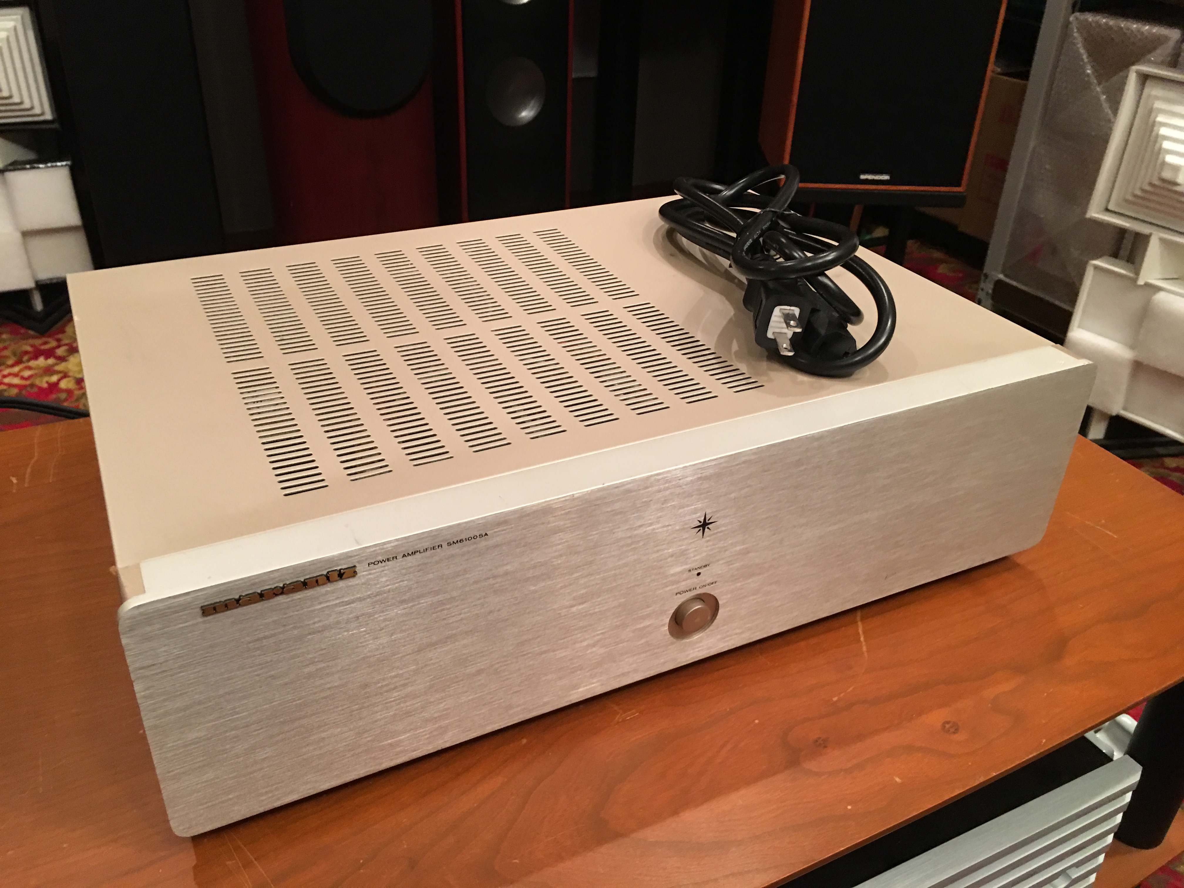 MARANTZ ステレオパワーアンプ SM6100SA 中古品入荷致しました