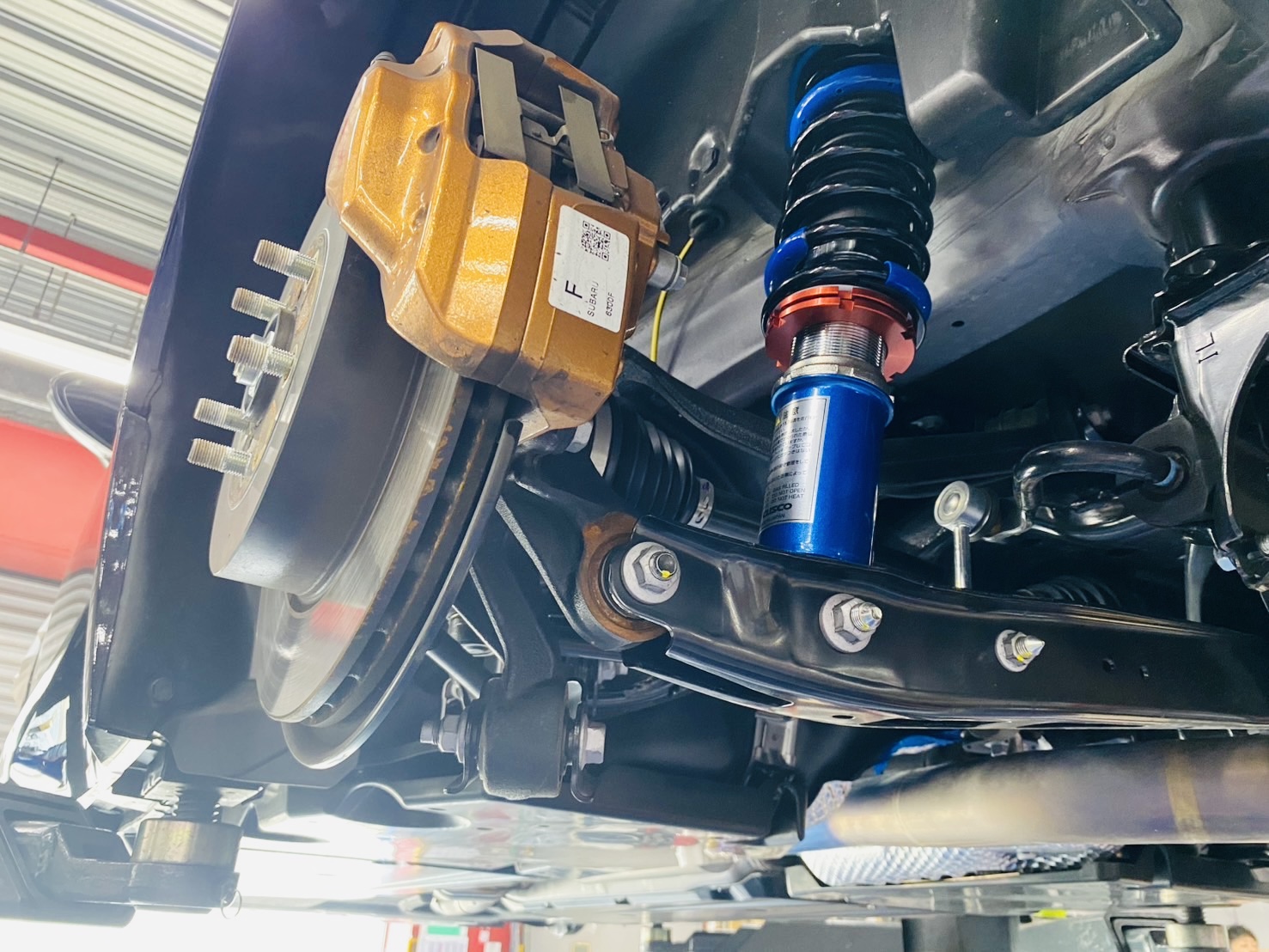 ZD8 | A PIT AUTOBACS