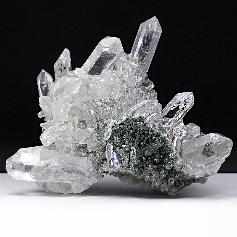 特選品】インド・マニハール産ヒマラヤ水晶クラスター-037水晶