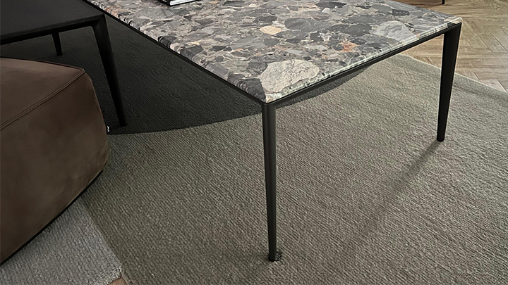 ERA (living table) | PRODUCTS | arflex（アルフレックス ジャパン）