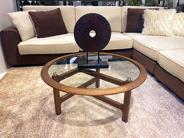 夏を涼やかに。ガラス天板のセンターテーブル | Armonia ブログ