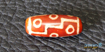 小さい九眼天珠 大きい九眼天珠 | チベット天珠専門店 awjp