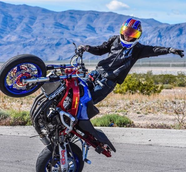 脱落、割れ防止！バイクスタント用ZX-6Rラジエターケージ｜AxxL