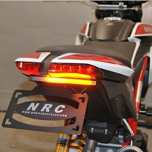 NRC製ハイパーモタード用ウインカー内蔵フェンダーレス｜AxxL