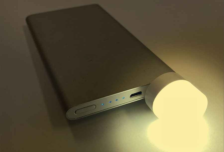 USB LEDライト暖色（X-319） | 株式会社アークス | スマホアクセサリー