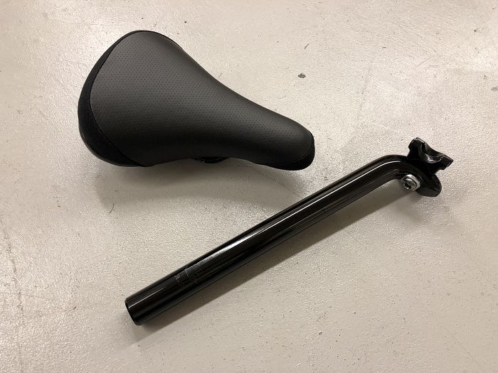 GT プラスチックサドル シートポスト セット ミッドスクール BMX GT