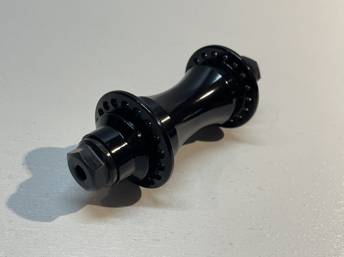 Shadow Definitive Front Hub - BMX SHOP CAVE