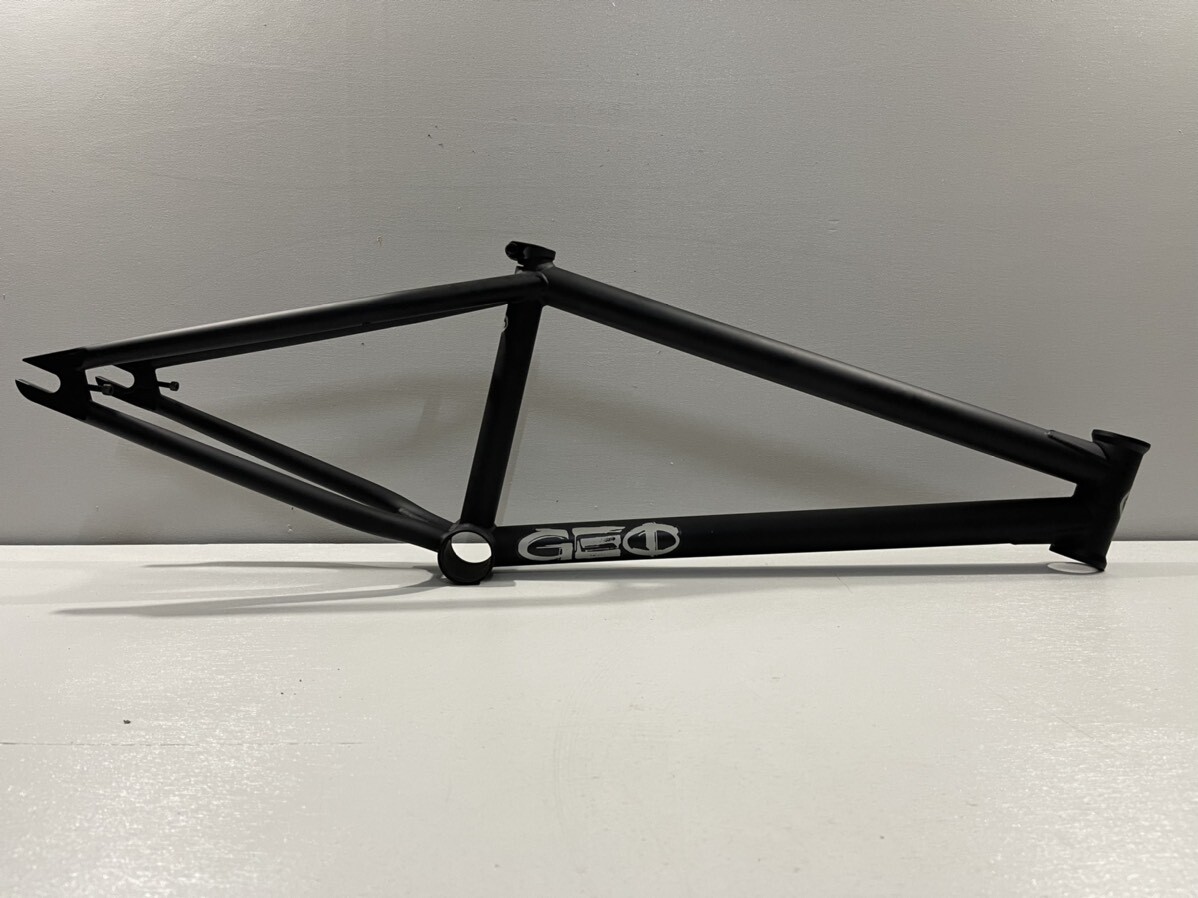 Fly Geo Frame [20.7