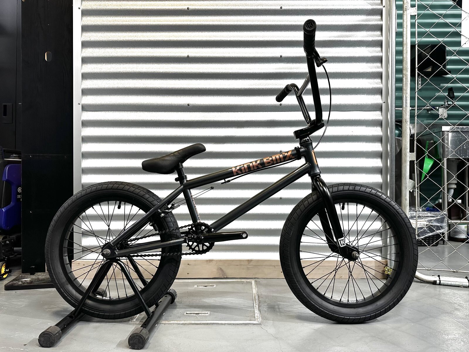 KIDS] Kink Kicker 18 [18