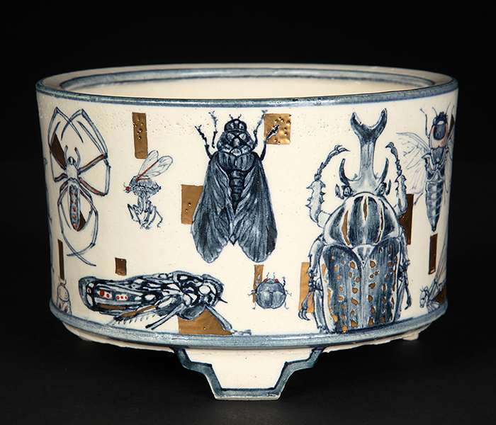 七代渋草柳造染付昆虫図丸鉢 | 盆栽、盆栽書籍、盆栽鉢の通販│近代出版