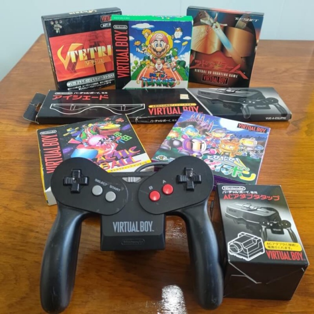 宅配買取】飛び出す赤い衝撃！ 任天堂『バーチャルボーイ』の箱付き