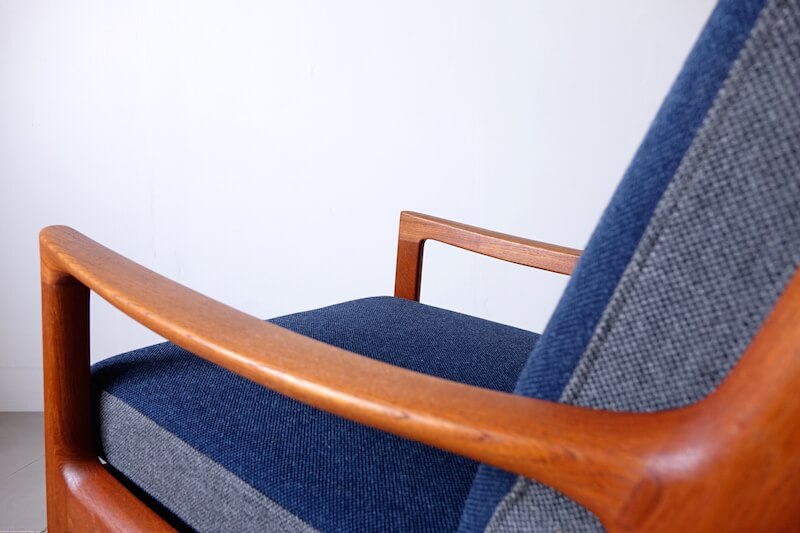 Bellbet | Model 169 Senator by Ole Wanscher オーレ・ヴァンシャー