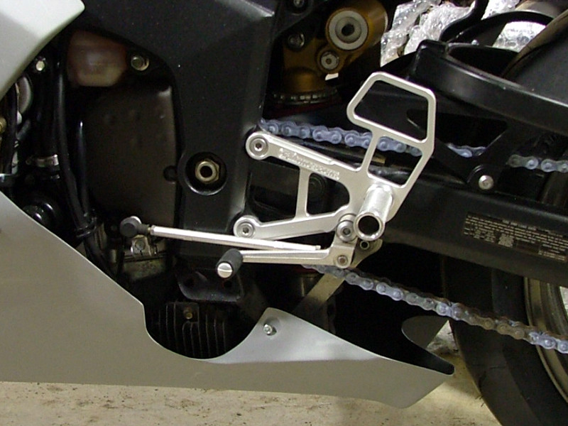WOODCRAFT Kawasaki ZX6R (05-06) Rearset Kit