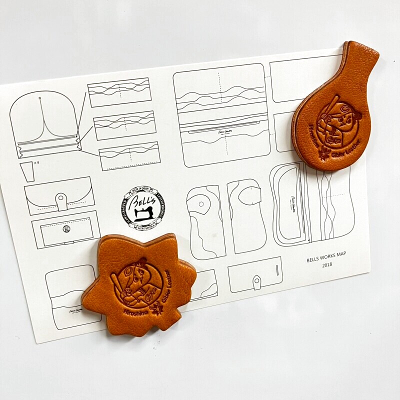 広島ジビエレザー×カープ】東広島産鹿革使用☆革のマグネット広島