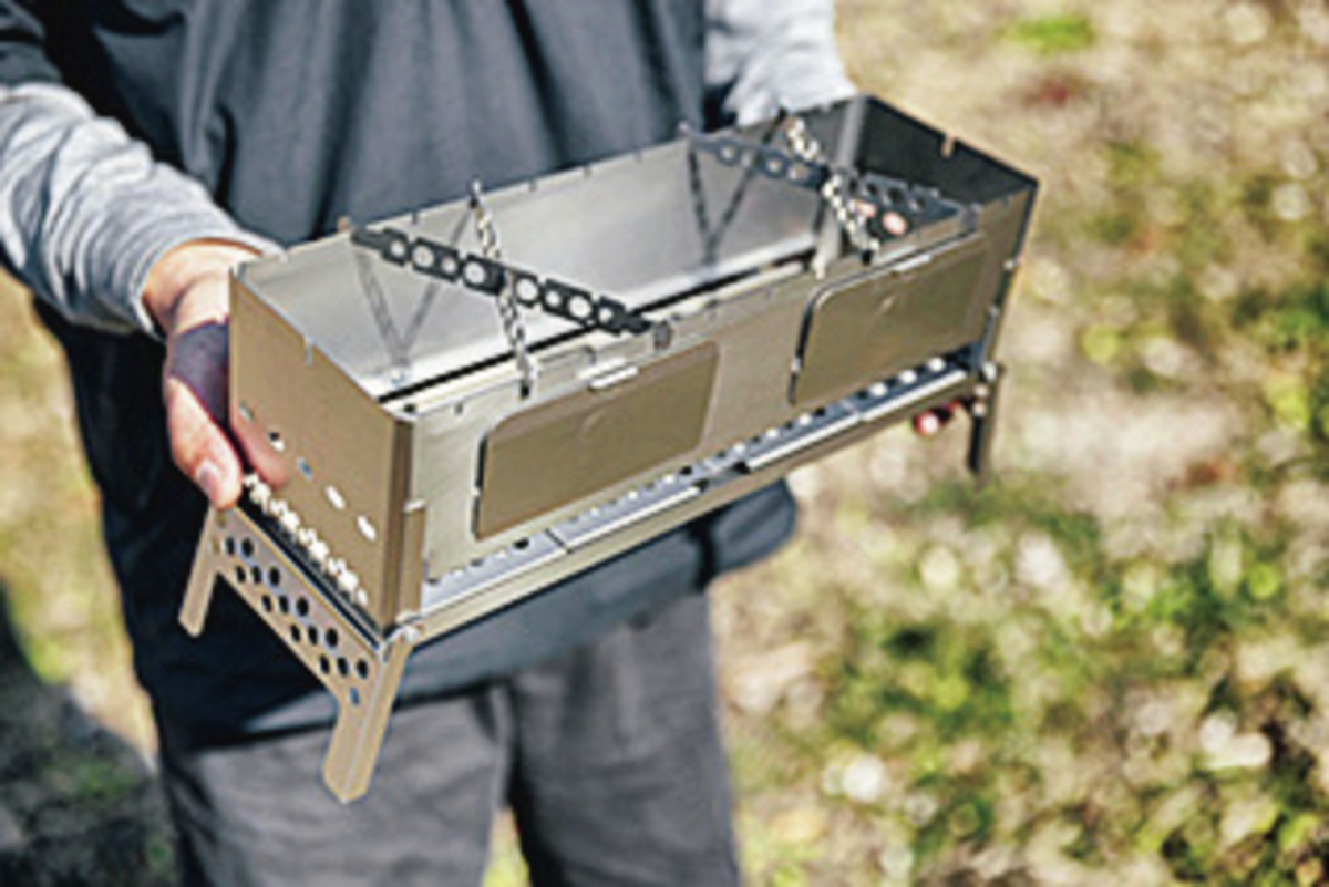 笑's／コンパクト焚き火グリル 『Mr.B-Ⅵ-DUO』All Titanium | 道具