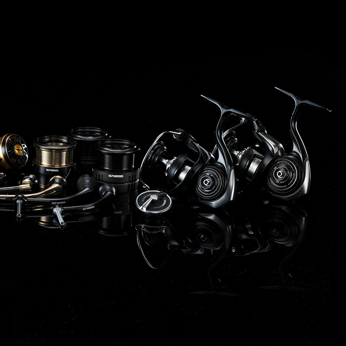 SLPワークス 24 セルテート カスタムボディ LT2500 H SLPW - 【バス