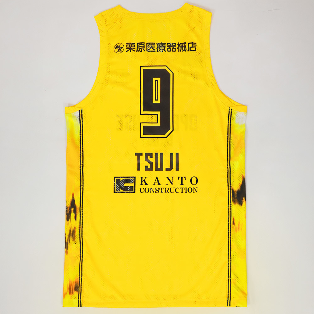 公式】 オーセンティックユニフォーム イエロー 2025-26 (PLAY CRAZY