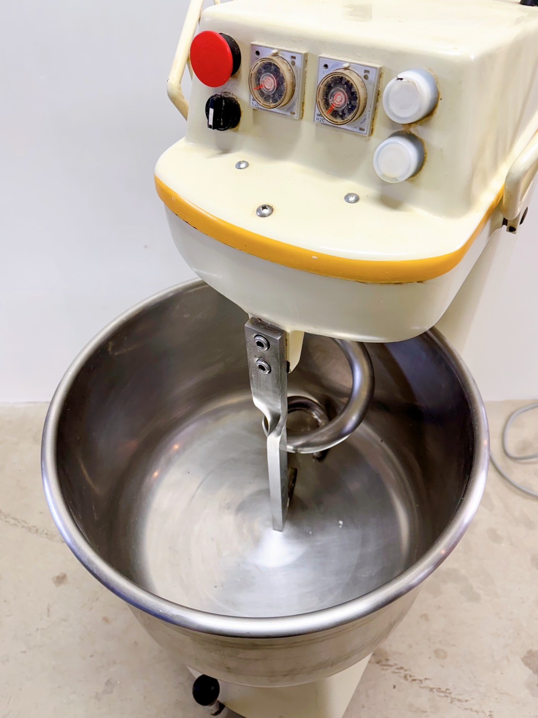 ケンパー スパイラルミキサー SP-15L - ミキサー [フードマシン