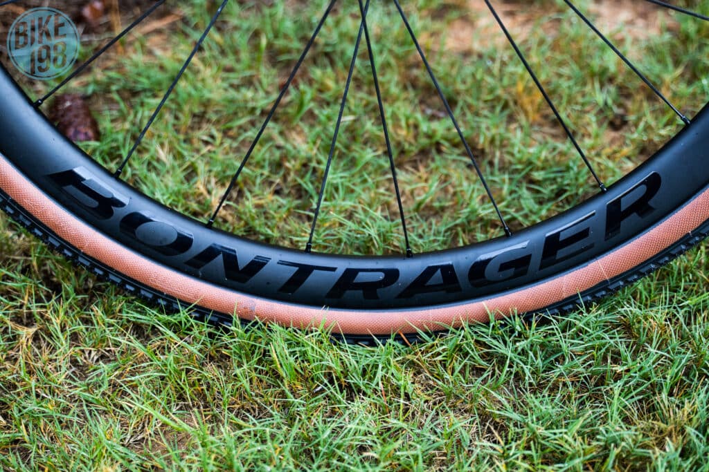TESTED - Bontrager Aeolus Pro 3V Gravel Wheelset | Bike198