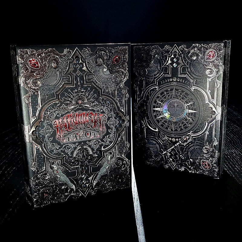 BABYMETALのタロットカード発売、アート作品としても飾れる仕上がり