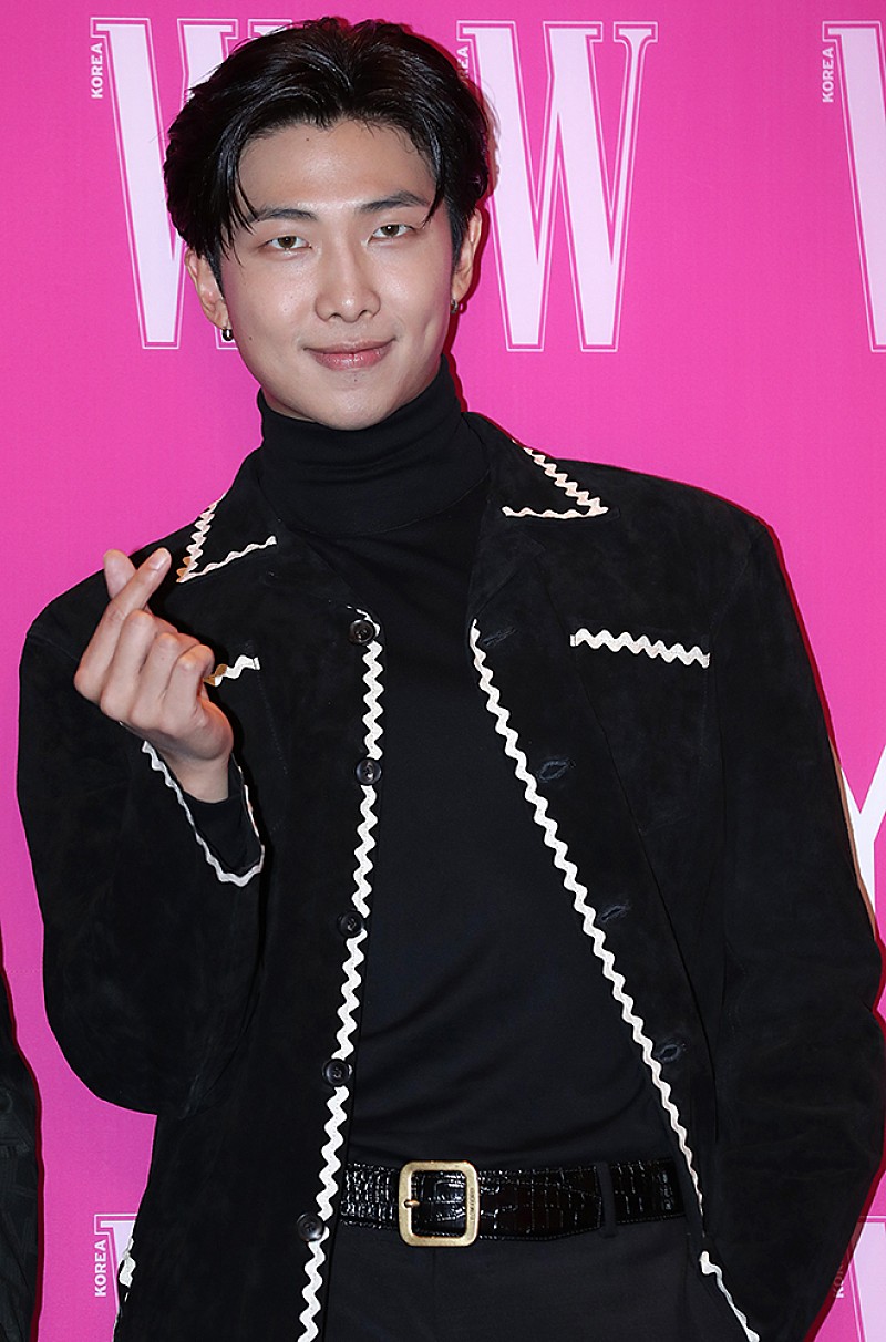 RM、ソロ・アルバム『Indigo』を携えたソウル公演の映像公開 | Daily