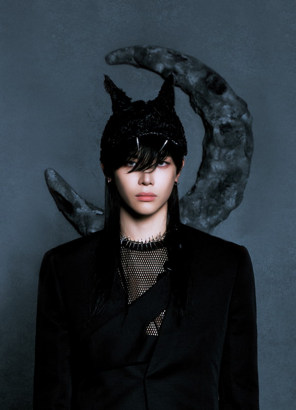 &TEAM、ニューシングル『Go in Blind (月狼)』アーティストフォト