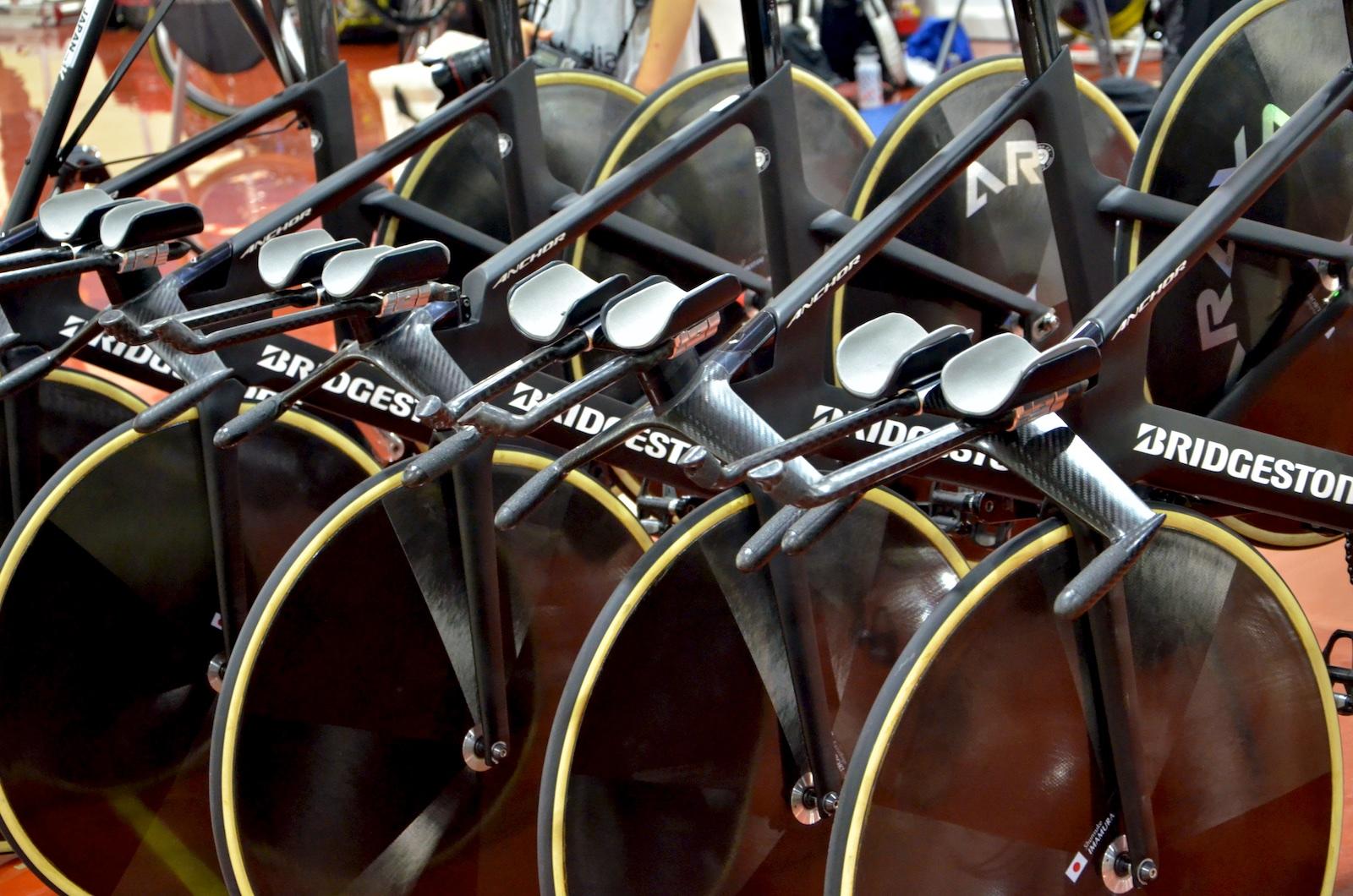 ○2020年チームが使う名品 -- 【ブリヂストン トラック中距離フレーム