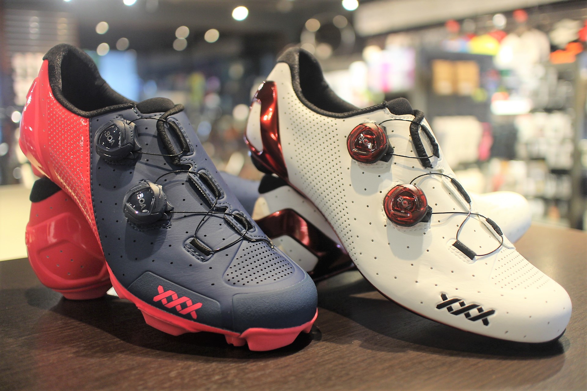 ボントレガー XXXロードシューズ限定カラー＆MTBシューズ登場